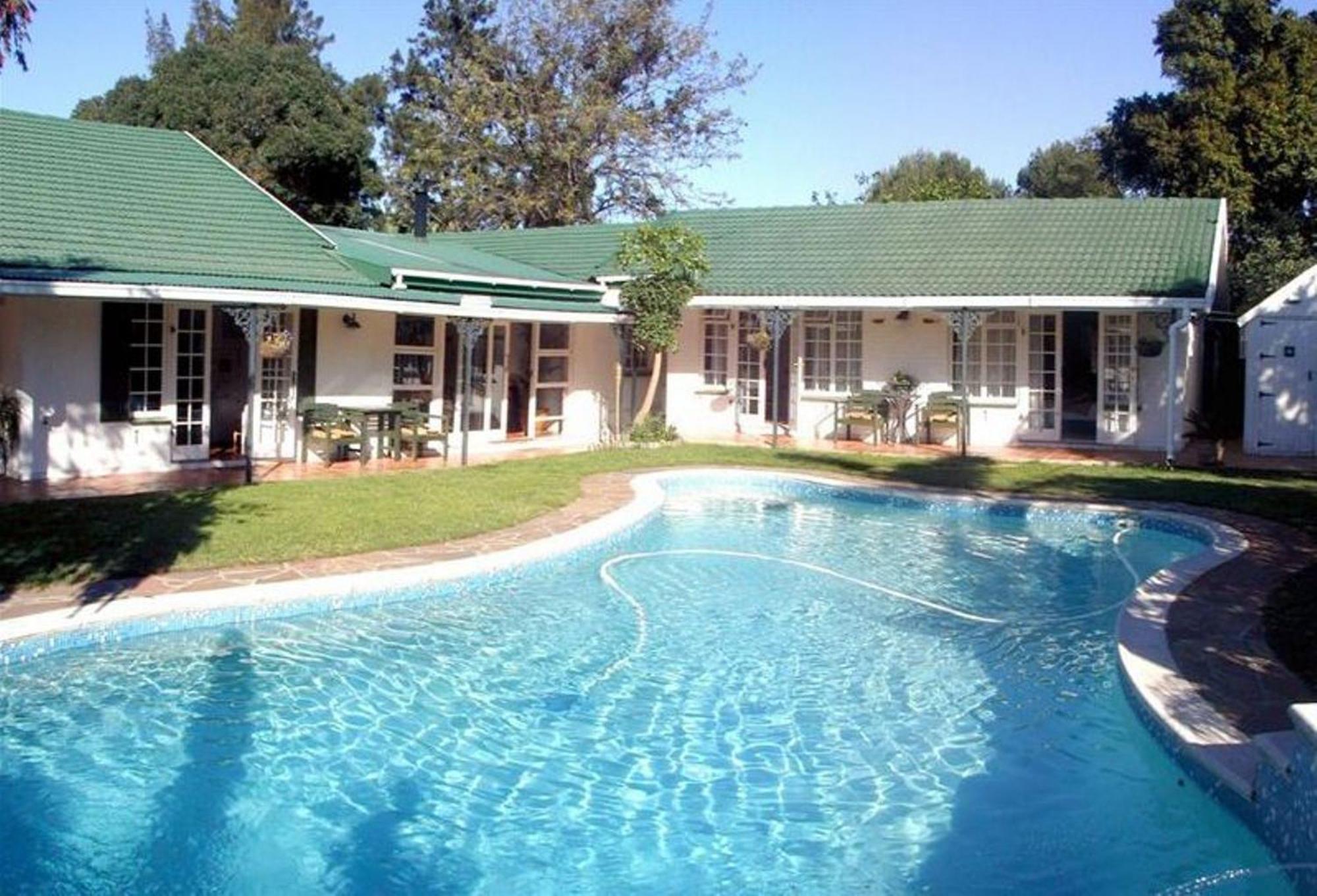 Bed & Breakfast Somer Place 3*