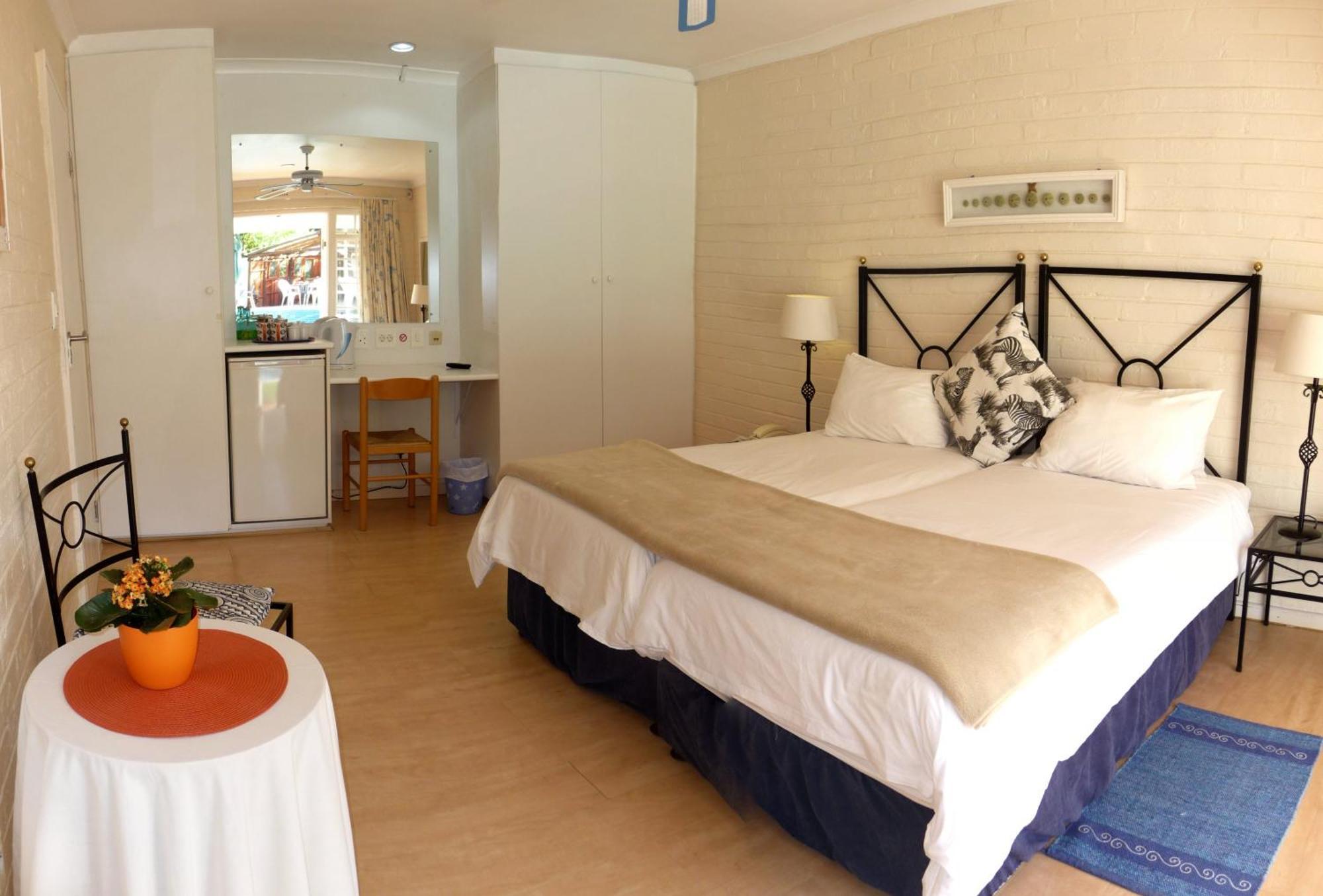 Somer Place 3* Somerset West