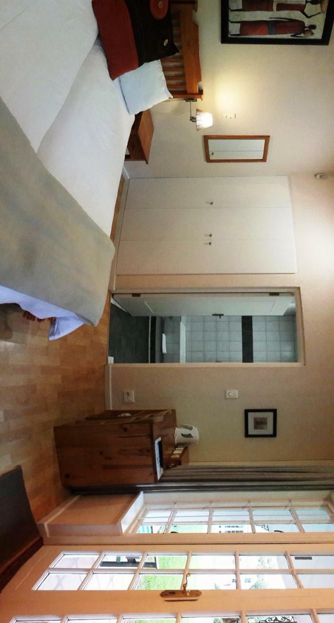Bed & Breakfast Somer Place Somerset West