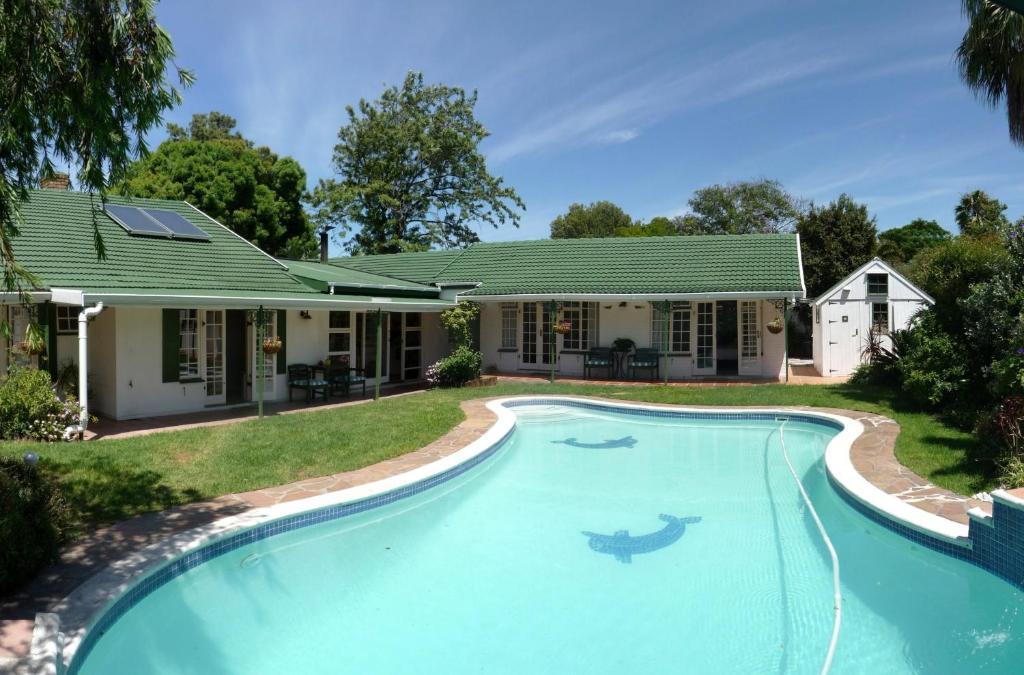 Somer Place 3* Somerset West